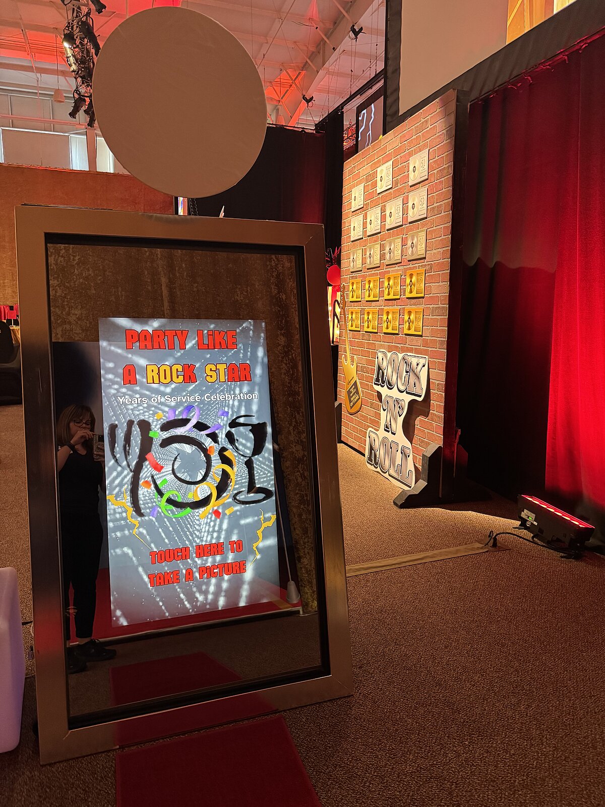 Custom touch screen example — welcome screen with gold accents