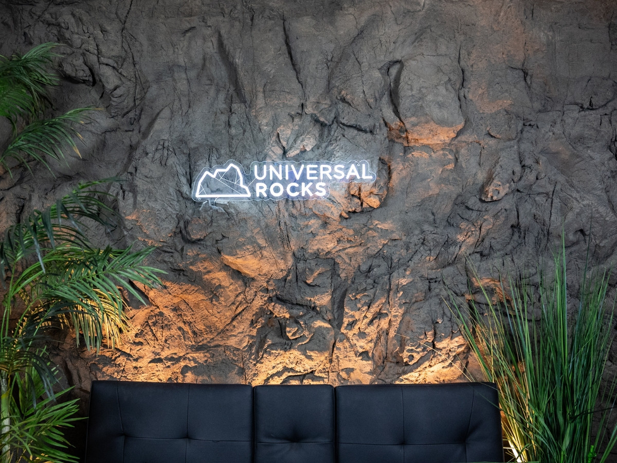 Cavern Rock Wall Panel 12' x 6'