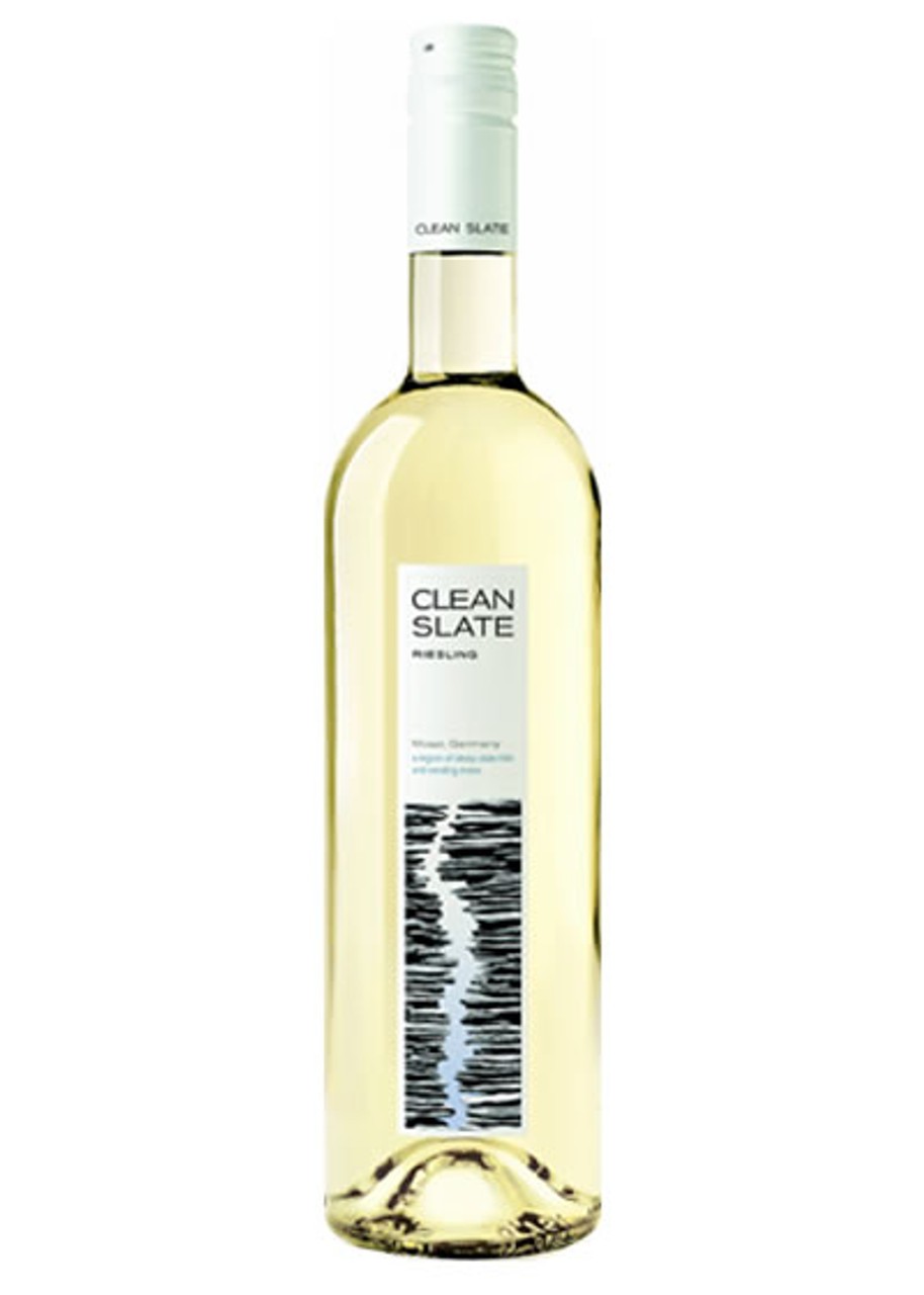 bottle of Clean Slate Riesling