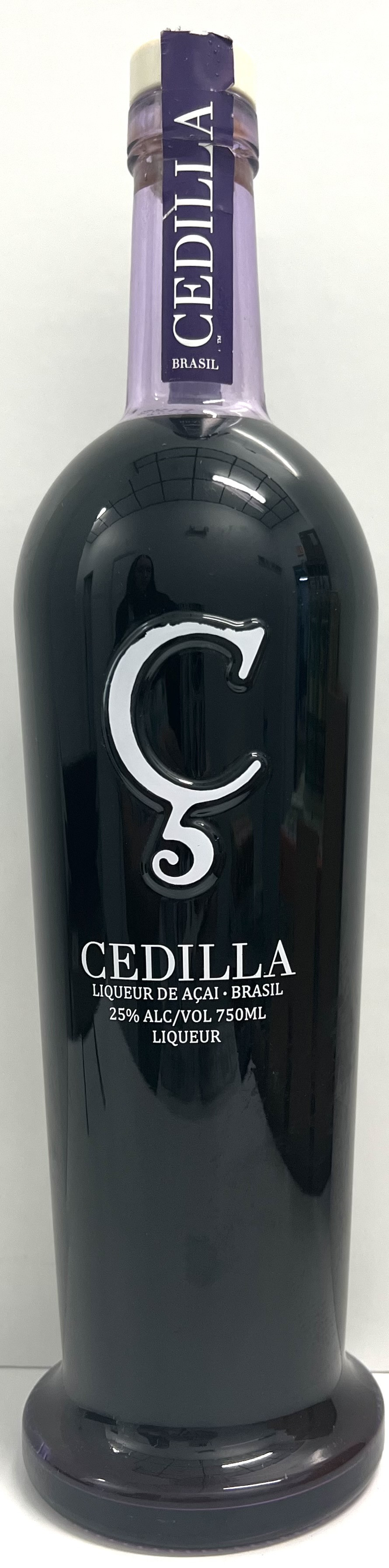 Cedilla Acai 750
