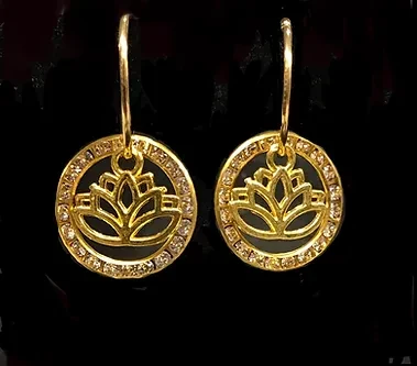LOSNA Lotus Earring Set