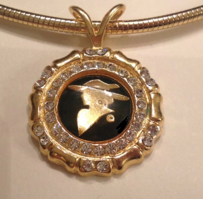 Lady Jayne medallion $59