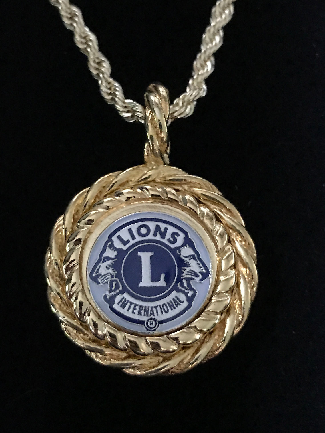 Lions International Rope Medallion