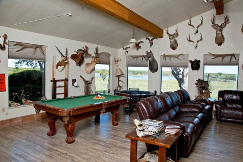Lodge Living Room