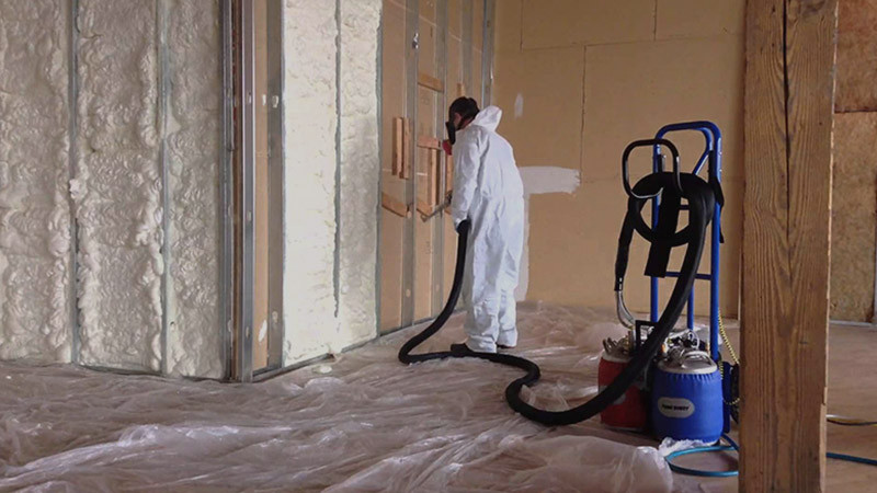 spraying commercial insulation