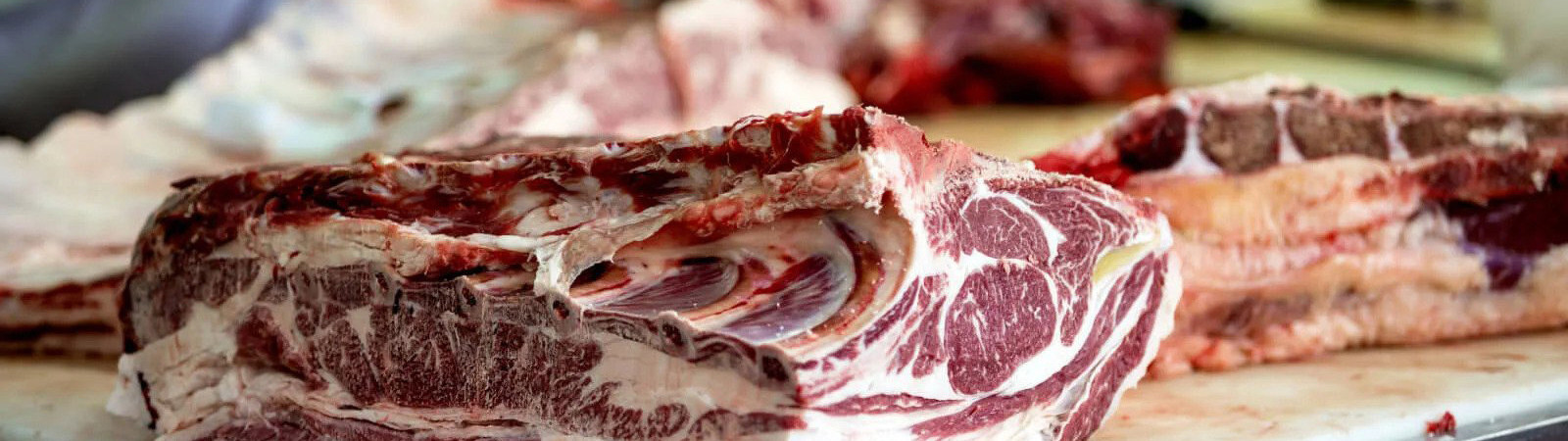 large piece of beef called subprimal