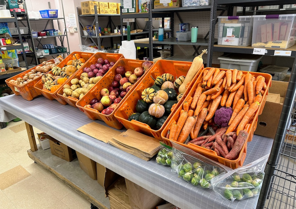 food-banks-collecting-food